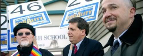 Pastor Craig Darling of Seattle First Baptist Church (l), Rabbi Jonathan Singer of Temple Beth Am (m) and Cantor David Serkin-Poole of Temple B&#39;nai Torah ... - 2005-12-28JSingerprotest3