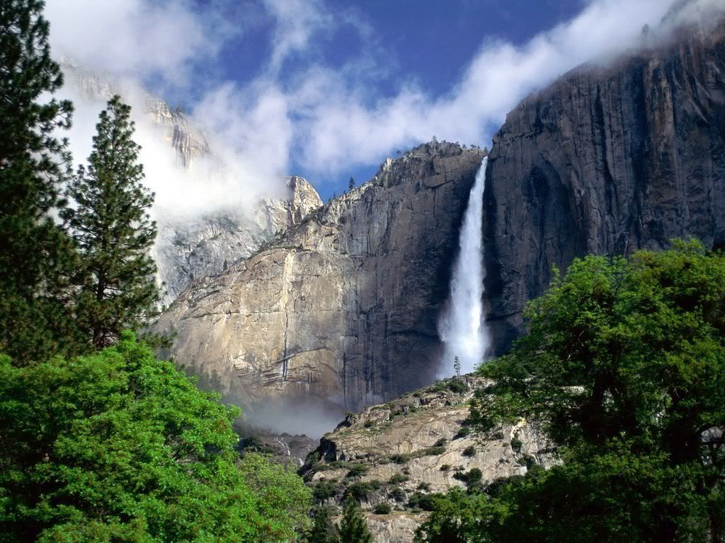 2007022714560112_Upper20Yosemite20F.jpg