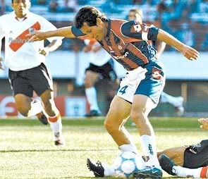 Paredes-1.jpg