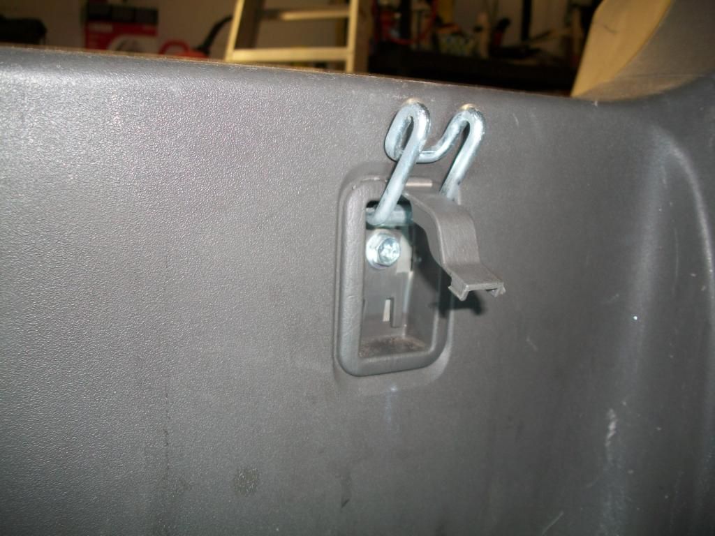 Toyota Sienna Service Manual: Front door glass weatherstrip Toyota Sienna Service Manual: Front door glass weatherstrip