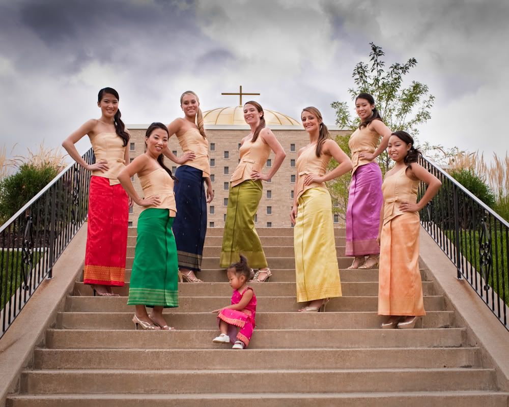 IMAGE: http://i195.photobucket.com/albums/z19/karenbaby12/2009-08-29-001-2.jpg