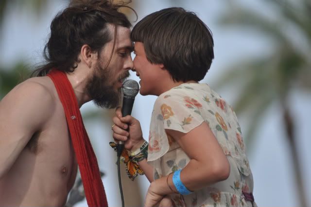 Alex Ebert and Jade Castrinos