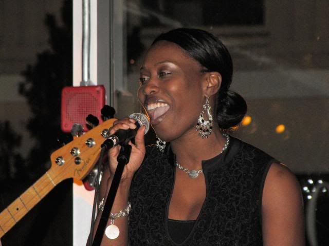 IMAGE: http://i195.photobucket.com/albums/z264/jackvan2001/IMG_0417_1600x1200.jpg