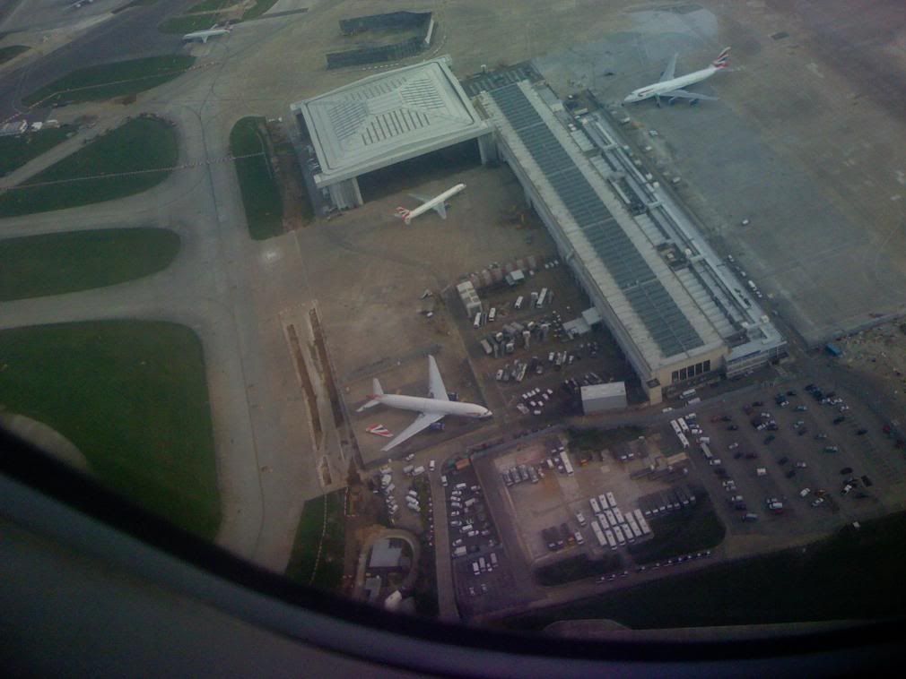 http://i195.photobucket.com/albums/z287/BA319131/100508%20DUBLIN/Picture004.jpg
