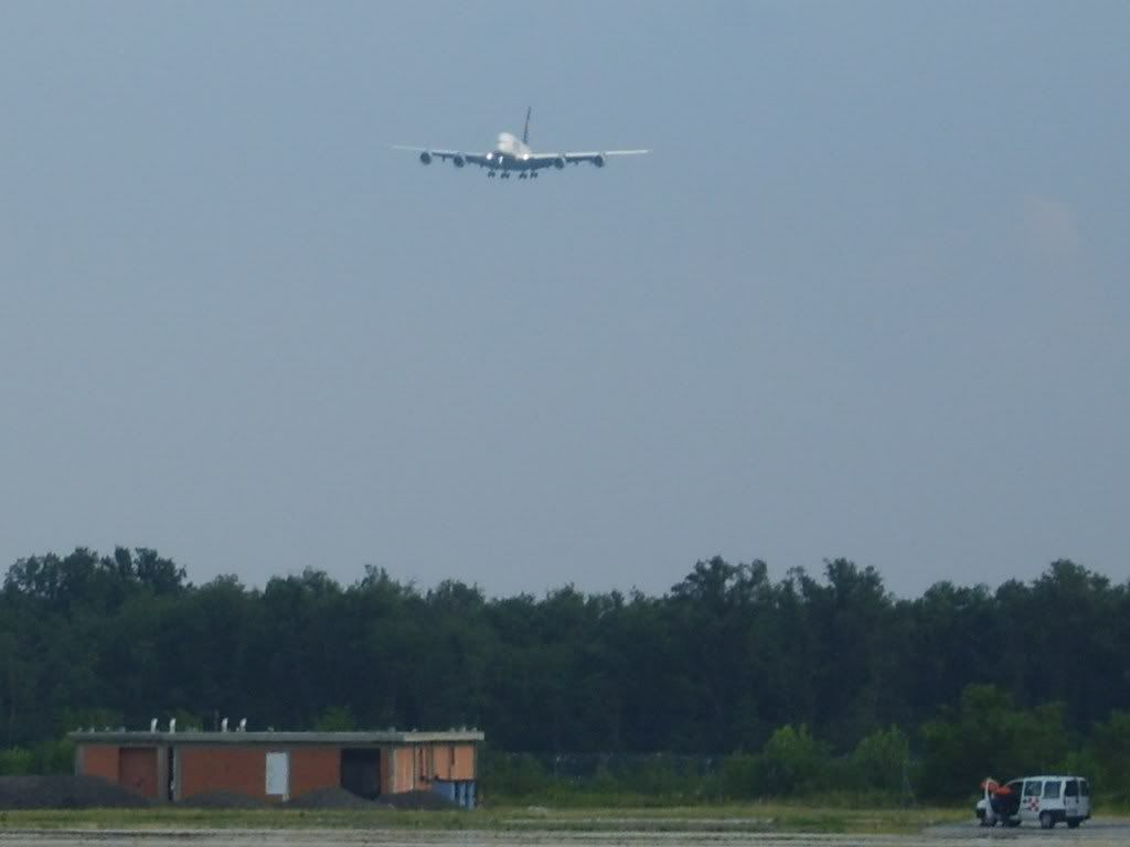 S8300010-1.jpg
