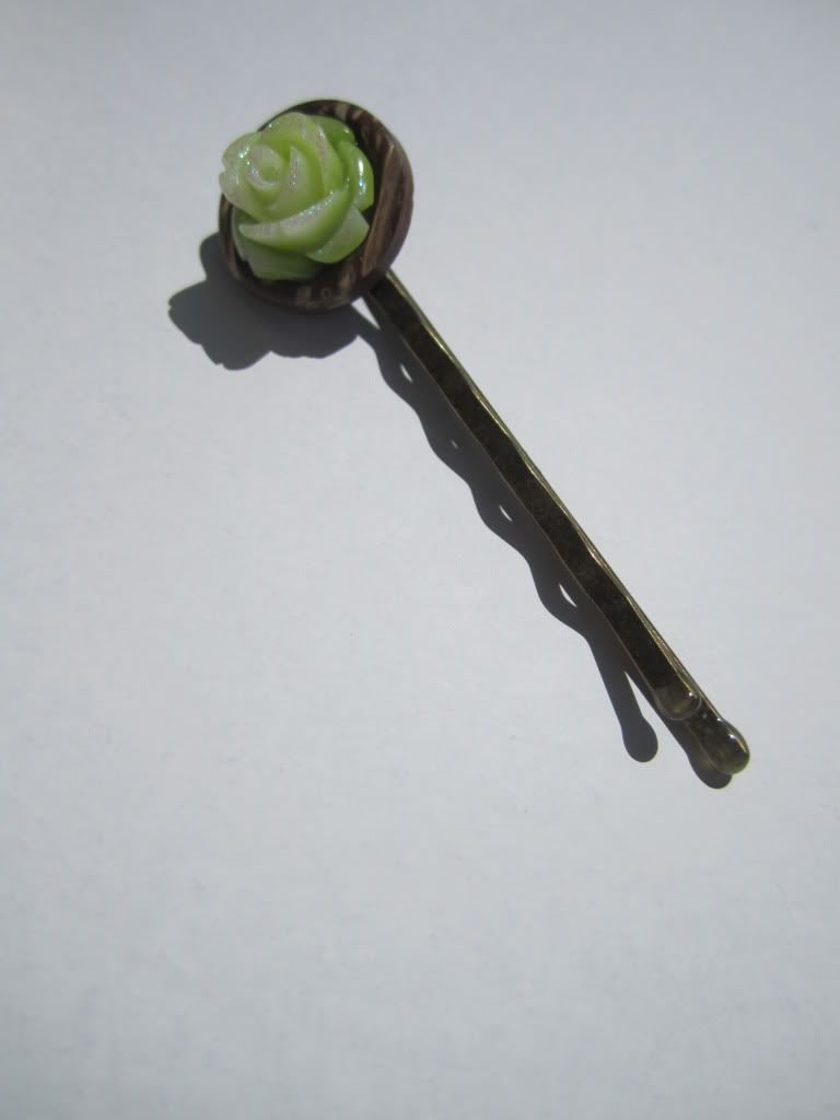 flower bobby pin