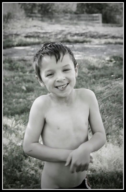 IMAGE: http://i195.photobucket.com/albums/z55/michillejohnson/IMG_430002WEB.jpg