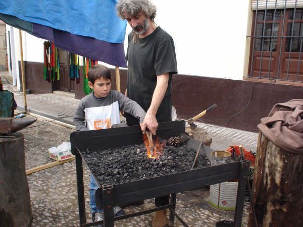 MAÑANA COMIENZA LA FERIA DE ARTESANÍA MAÑANA COMIENZA LA FERIA DE ARTESANÍA