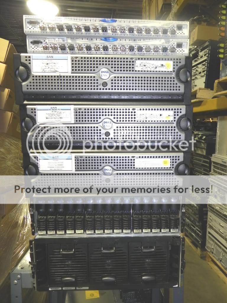 EMC CX600 CLARiiON Storage System 005047421, 005048494  
